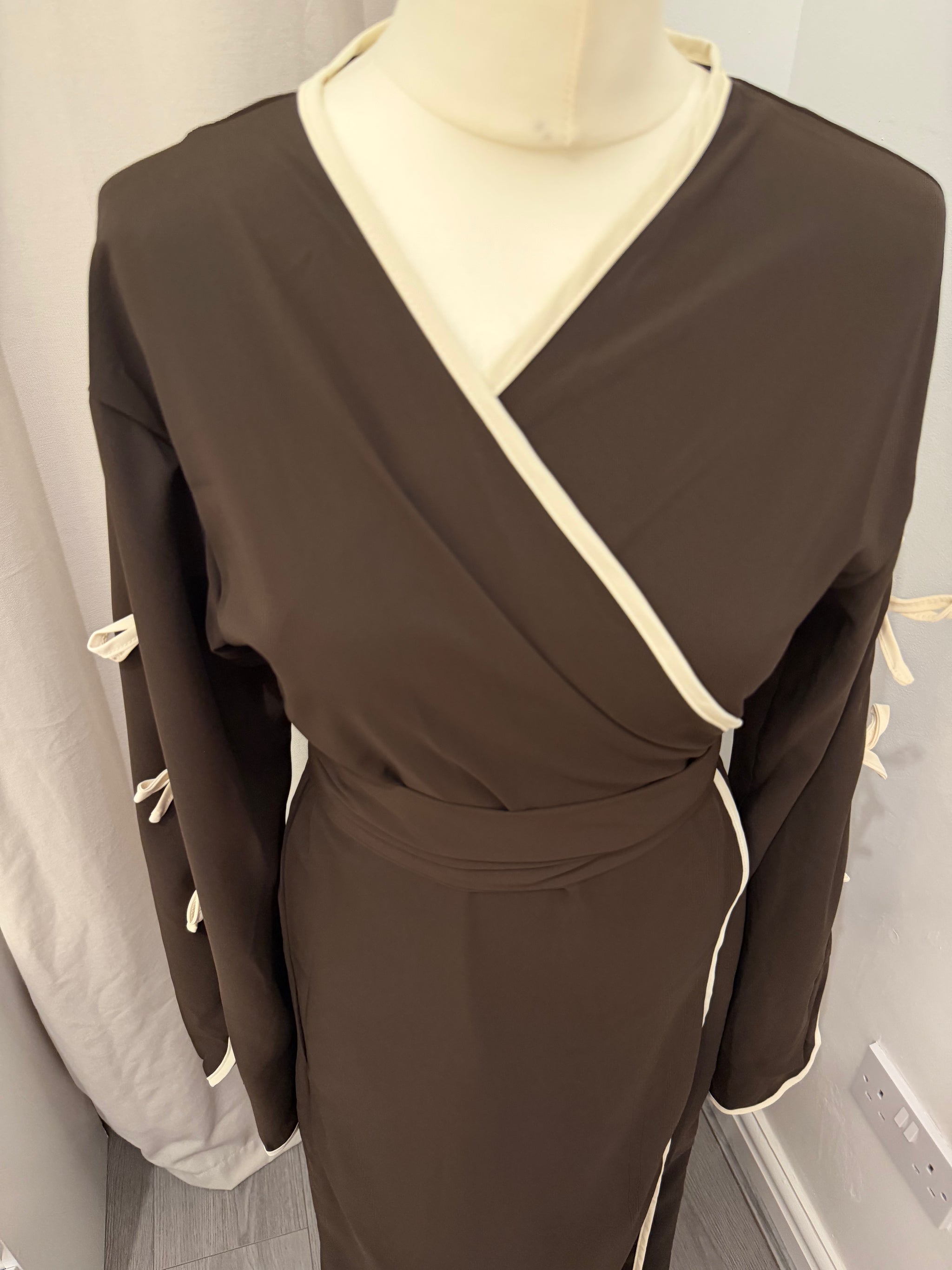 Chocolate Brown Kimono Style Nida Crepe Abaya with Belt