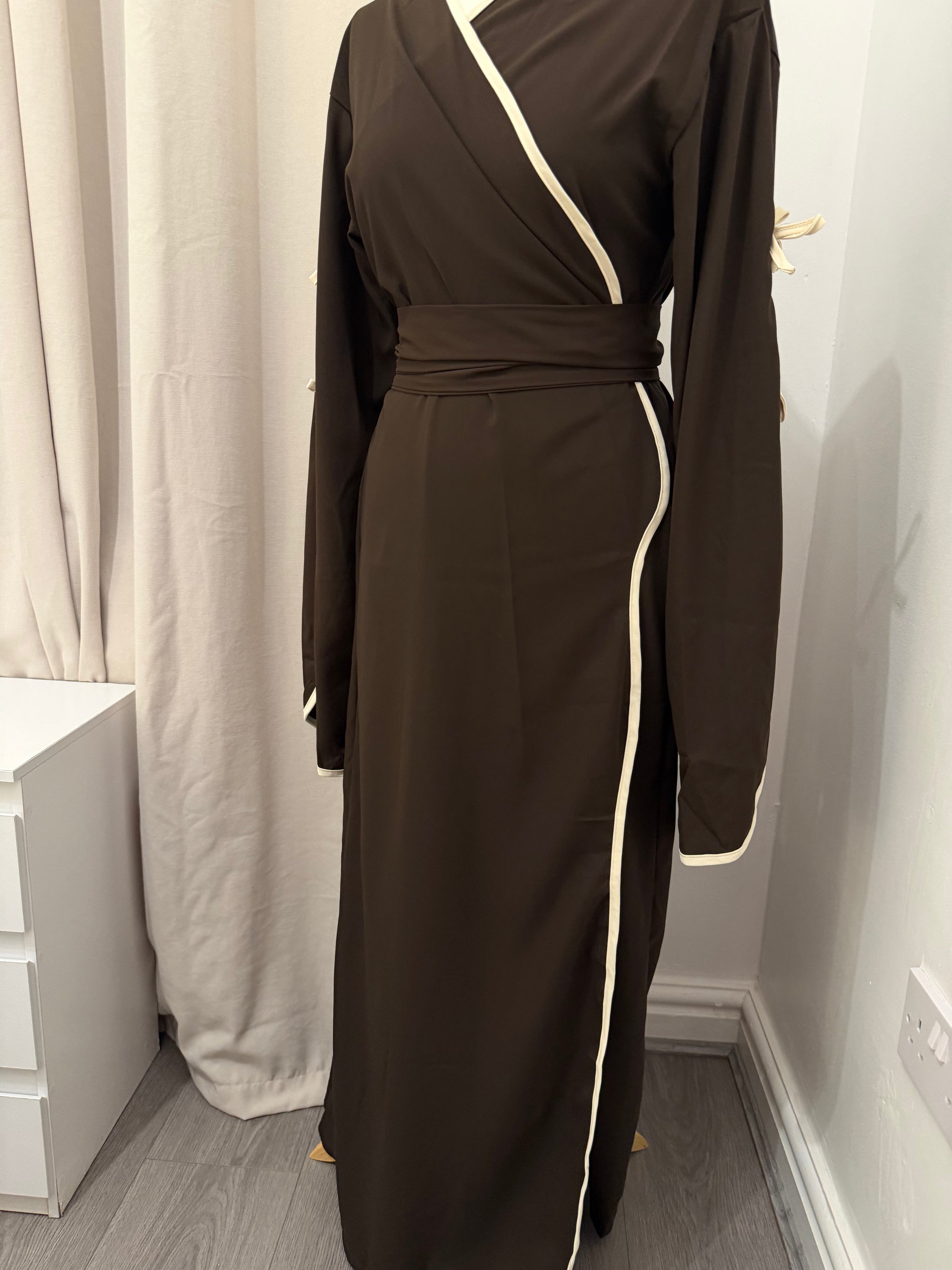 Chocolate Brown Kimono Style Nida Crepe Abaya with Belt