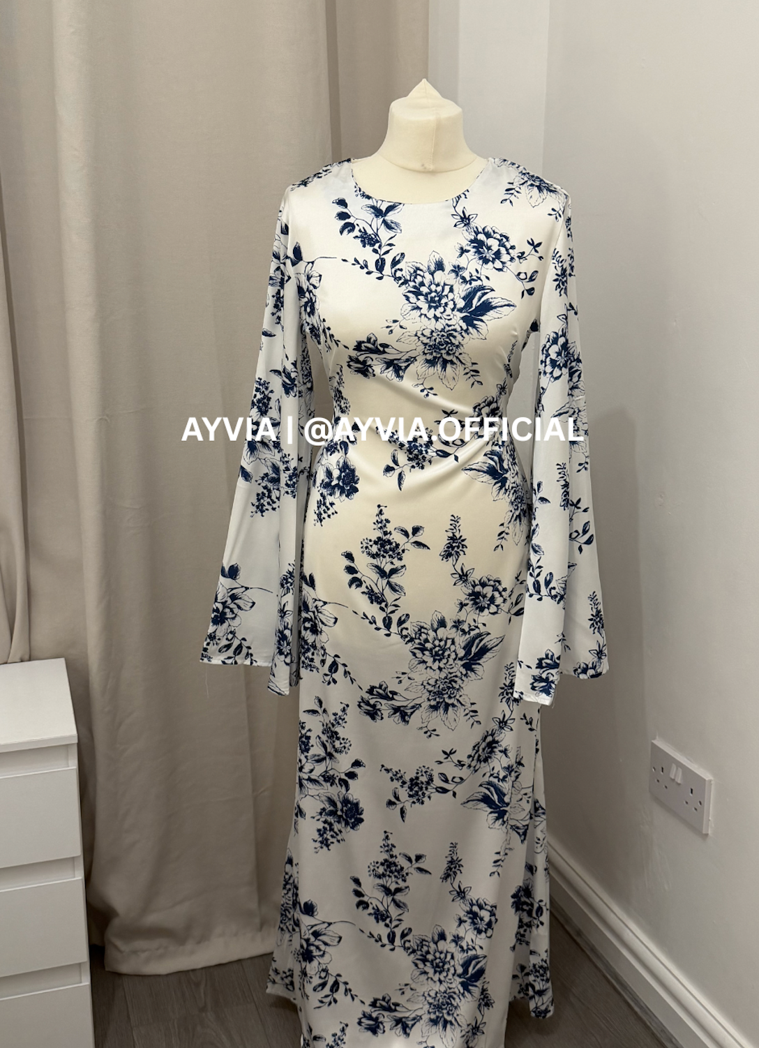 Yasmin Blue Floral Abaya