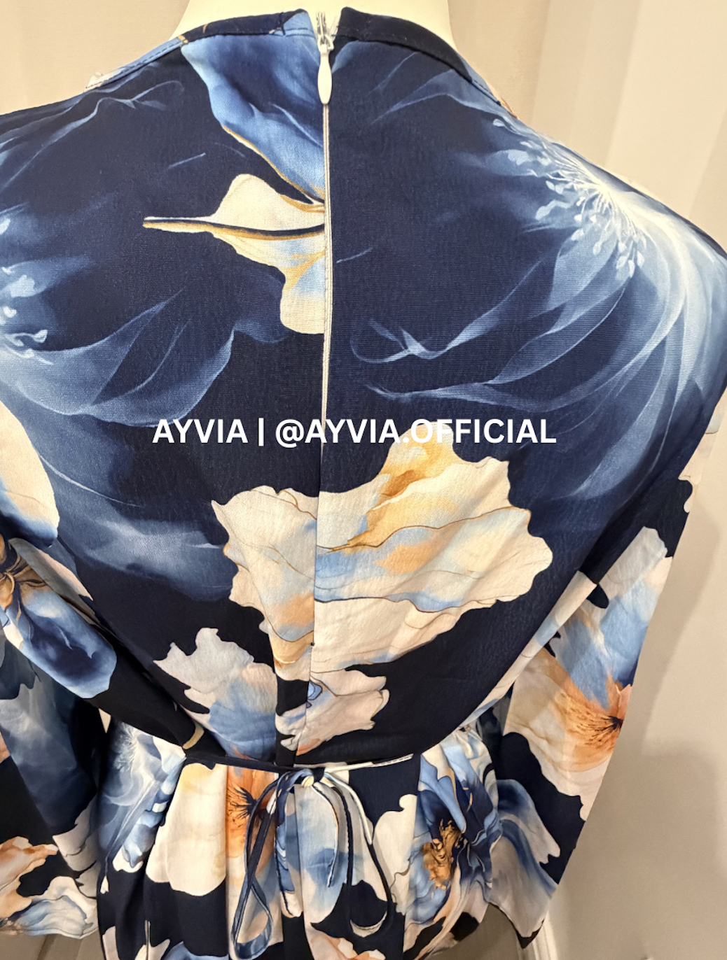 Layla Navy Floral Abaya