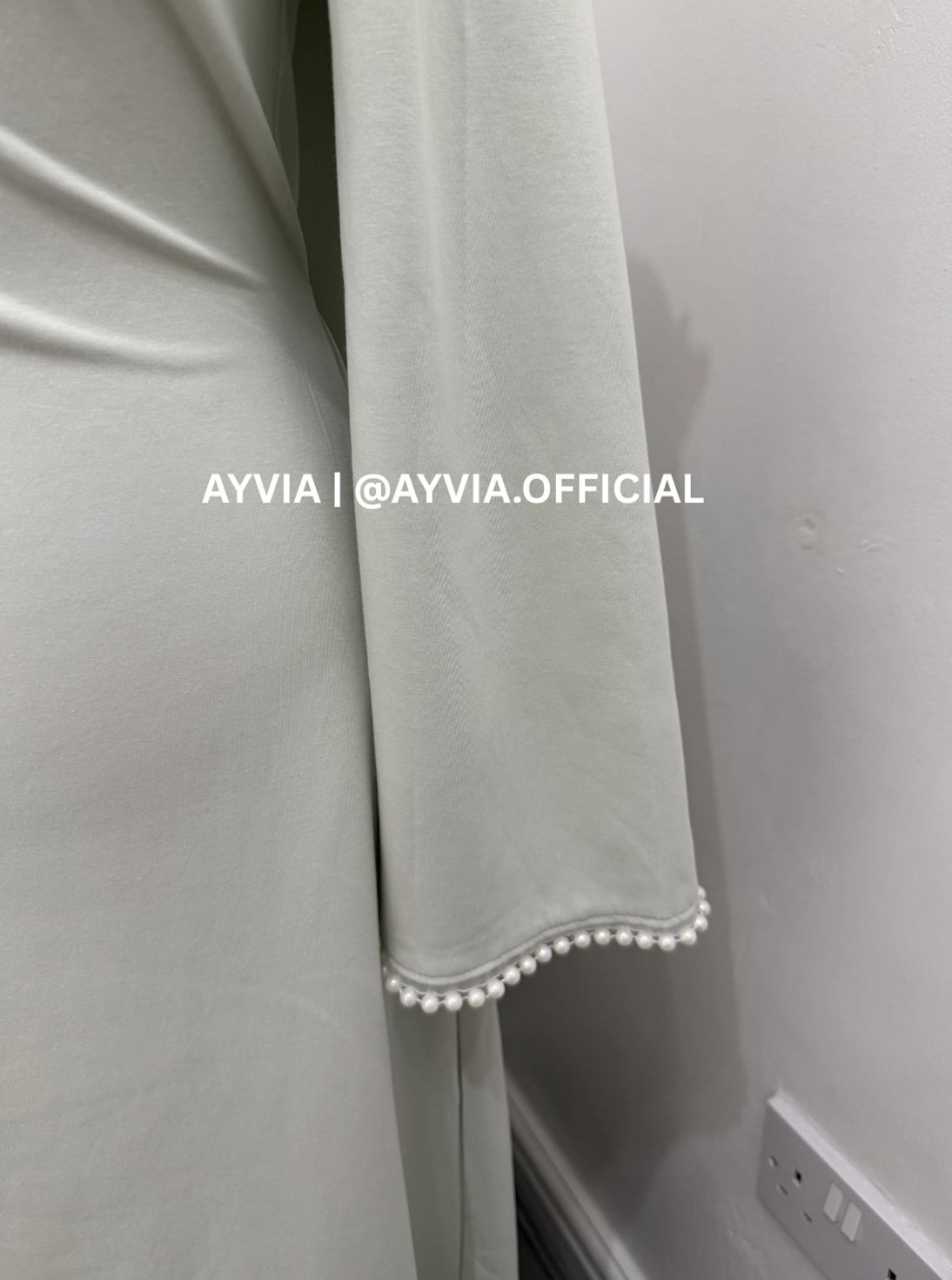 Mira Pastel Green Pearl Cape Abaya